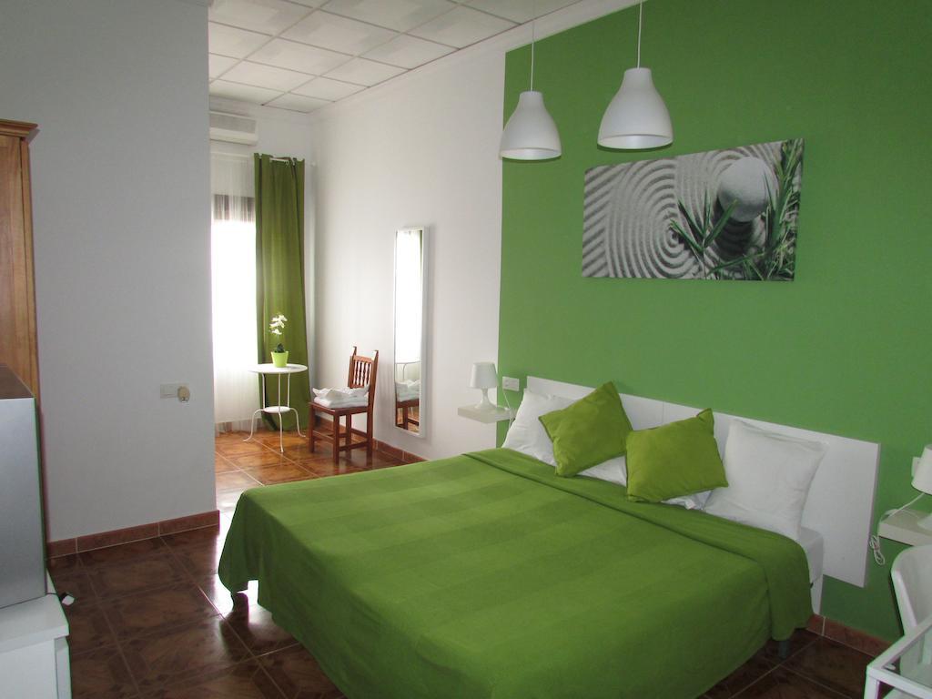 El Manantial Hotel Malaga Bagian luar foto